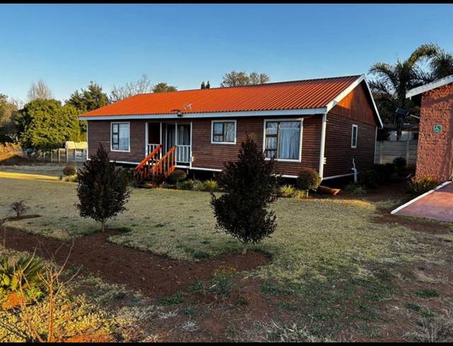 FARM FOR SALE IN BREDELL